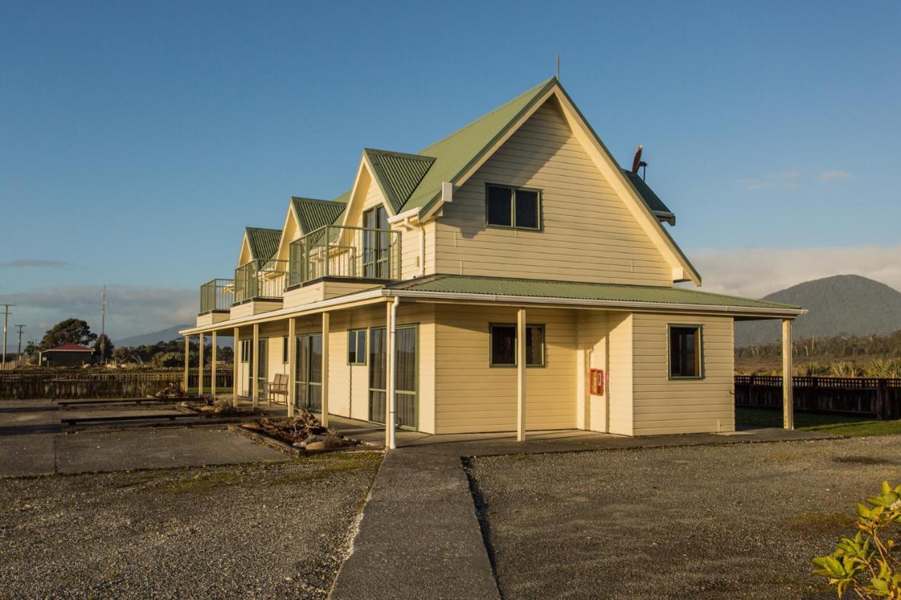 Haast Beach Motel מראה חיצוני תמונה