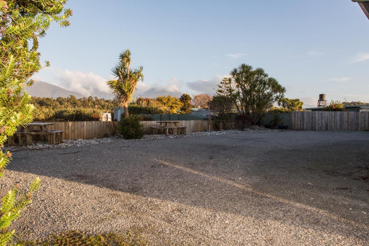 Haast Beach Motel מראה חיצוני תמונה