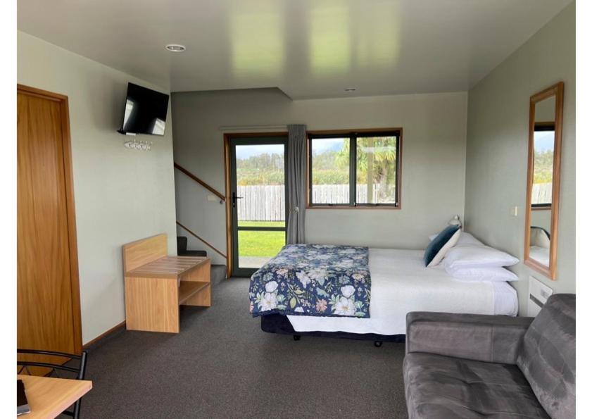 Haast Beach Motel מראה חיצוני תמונה